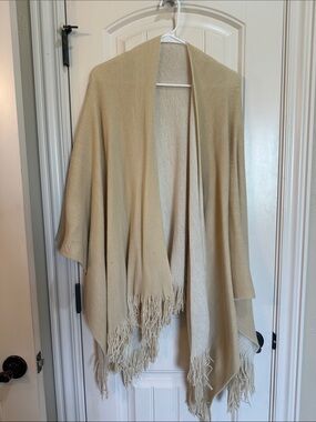 Tan and Cream Shawl
